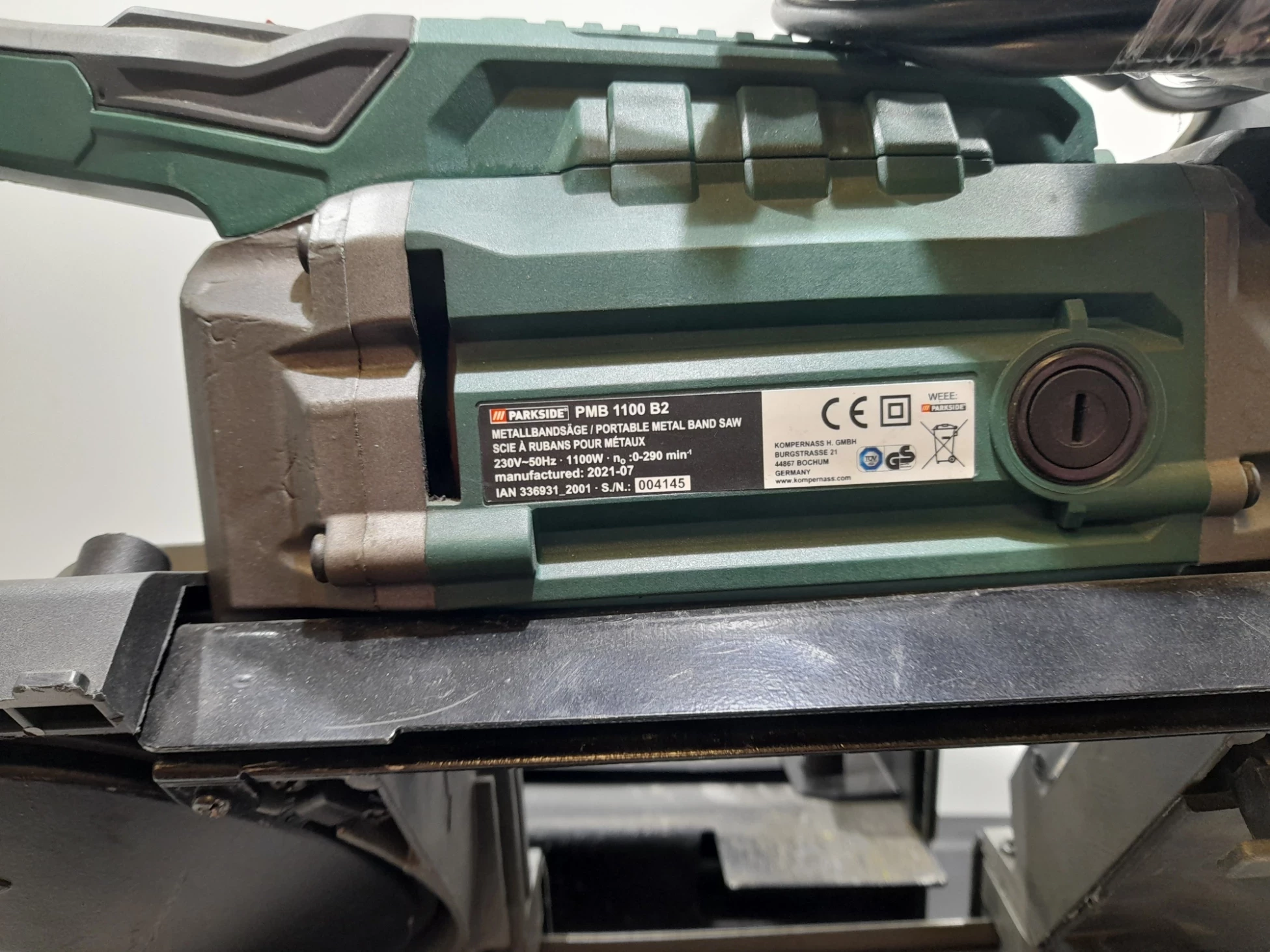 parkside-pila-tasmowa-pmb1100bs-moc-silnika-1100