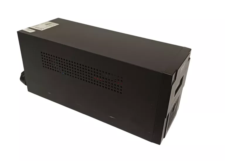 zasilacz-awaryjny-volt-micro-1500-stan-11323-2