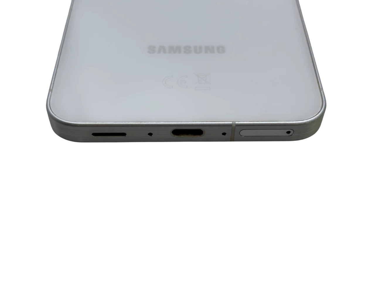 telefon-samsung-galaxy-a56-5g-8128gb-67-120hz-5000-mah-opis-pamiec-ram-202865-214113