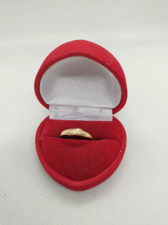 sliczny-zloty-pierscionek-p585-w082g-r13-stan-11323-2