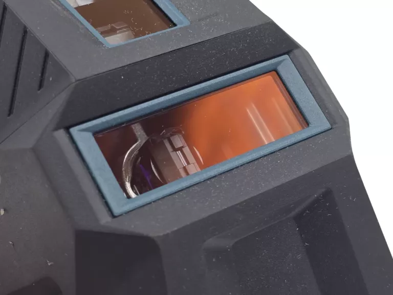 laser-krzyzowy-bosch-professional-gll-2-15g-g-zielony-03mm-15m-4x-aa-stan-11323-2