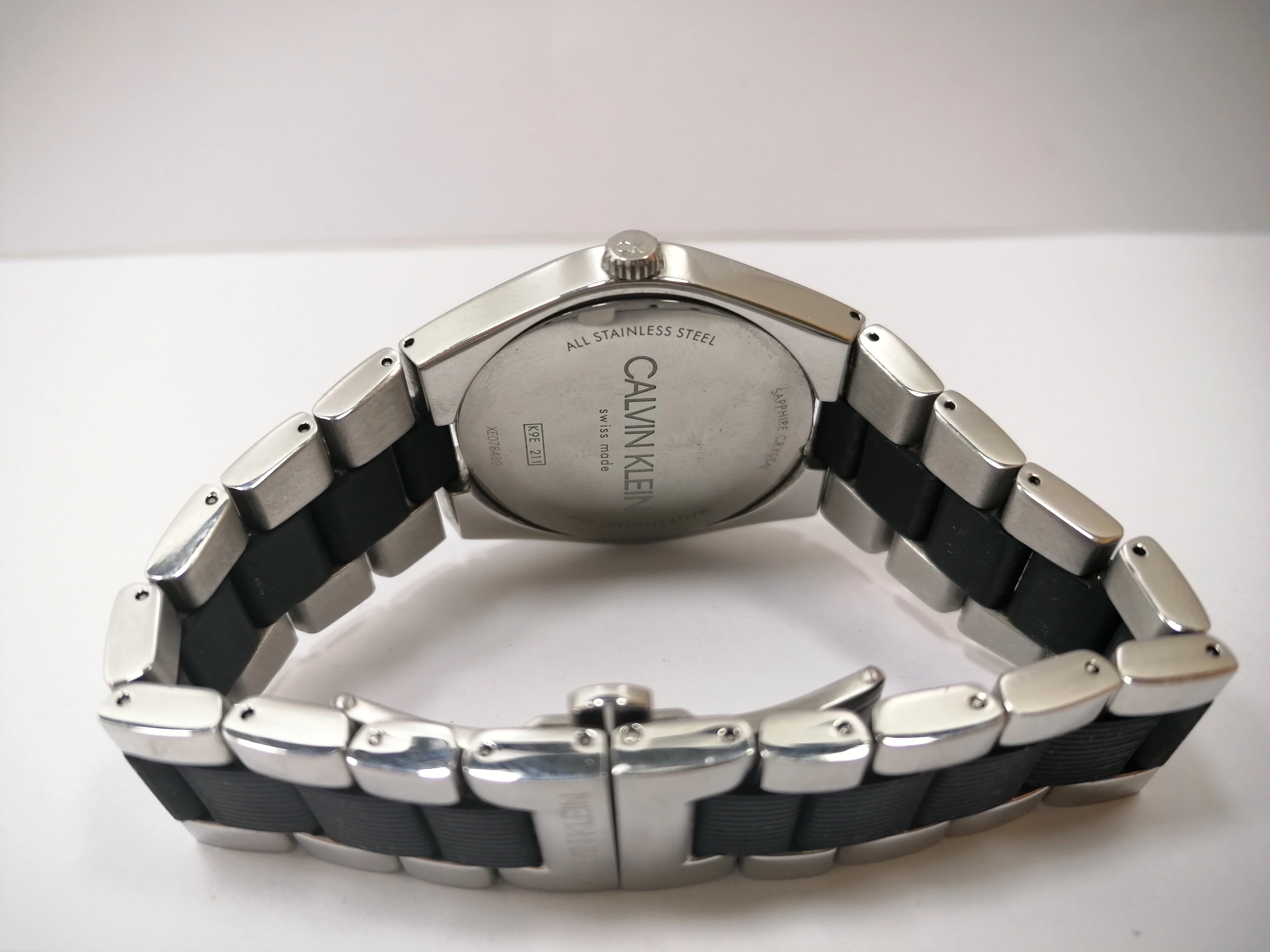 zegarek-calvin-klein-xe078489-material-paska-129219-8