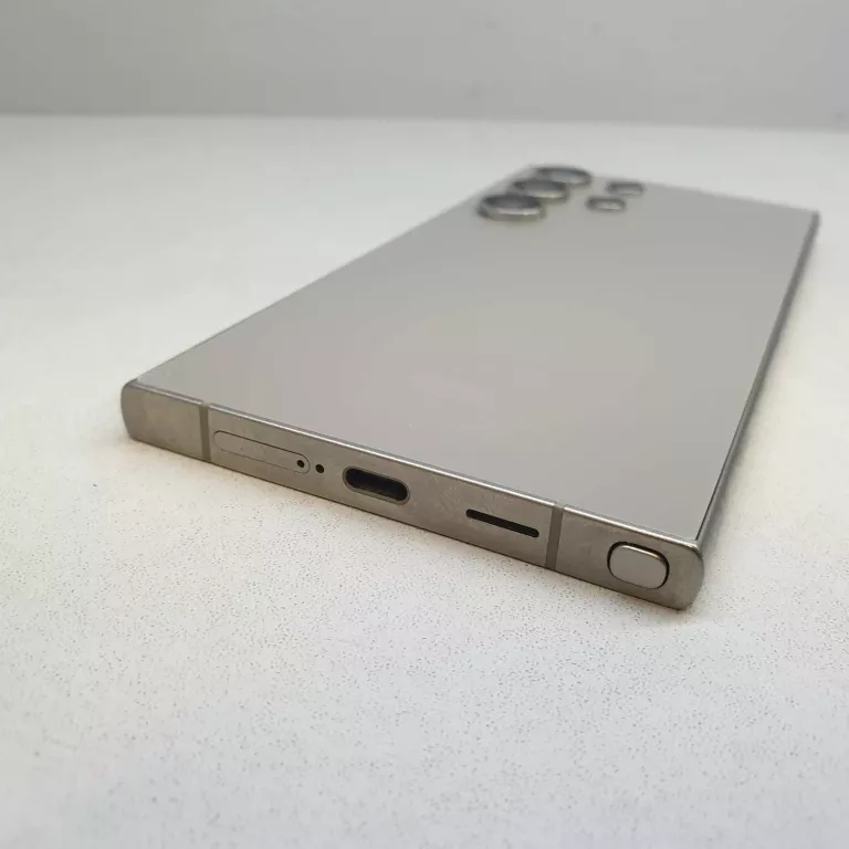 samsung-galaxy-s24-ultra-25612-gb-komplet-bez-blokad-wbudowana-pamiec-202869-214185