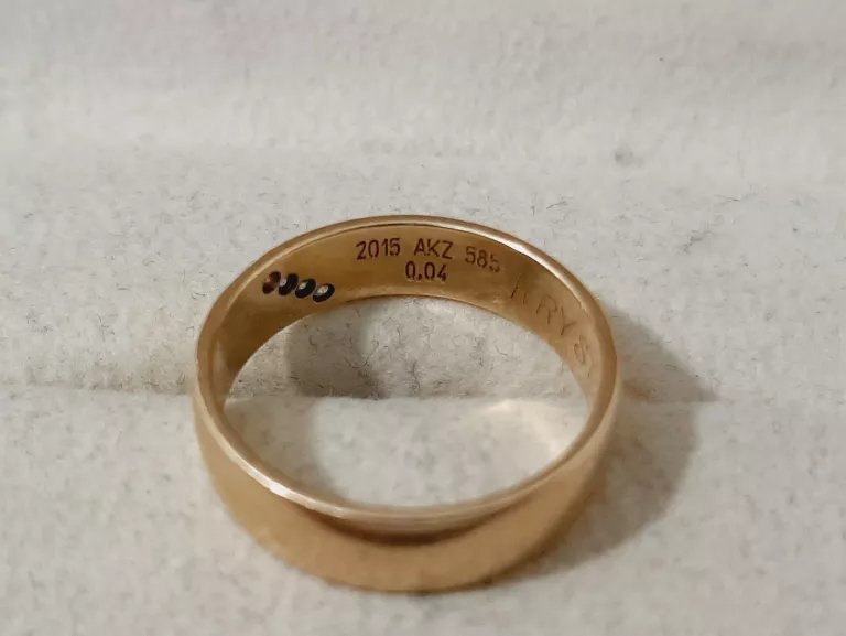 zlota-obraczka-585-367-g-rozm-14-kamien-17088-4194304