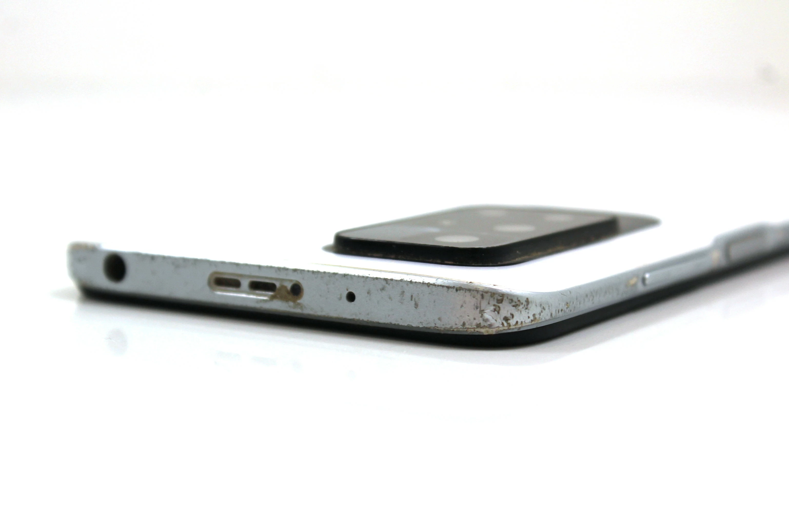 telefon-xiaomi-redmi-10-464gb-android-11-rysy-system-operacyjny-4388-1