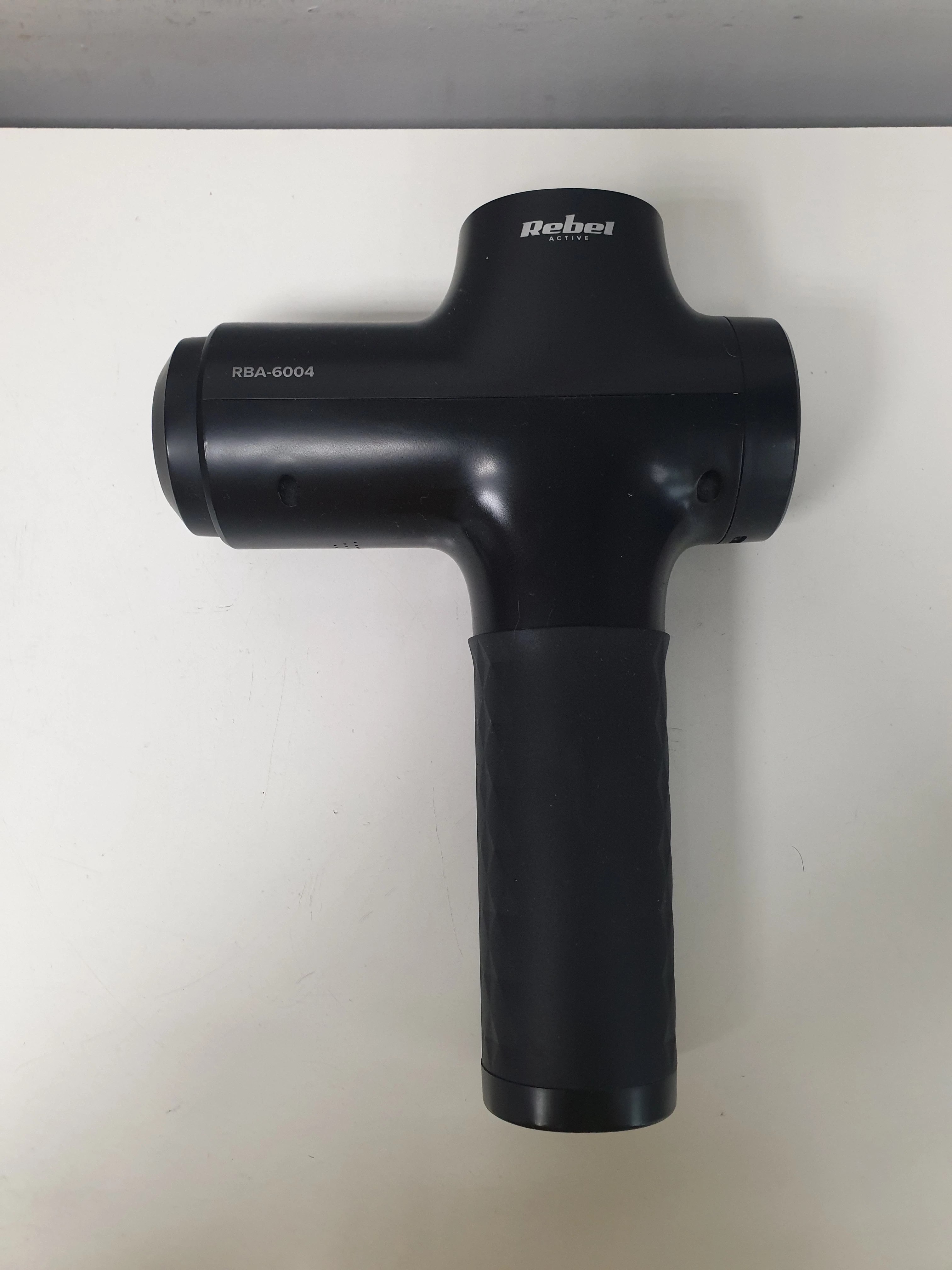 pistolet-do-masazu-ciala-rebel-rba-6004-8-koncowek-kod-producenta-rba-6004