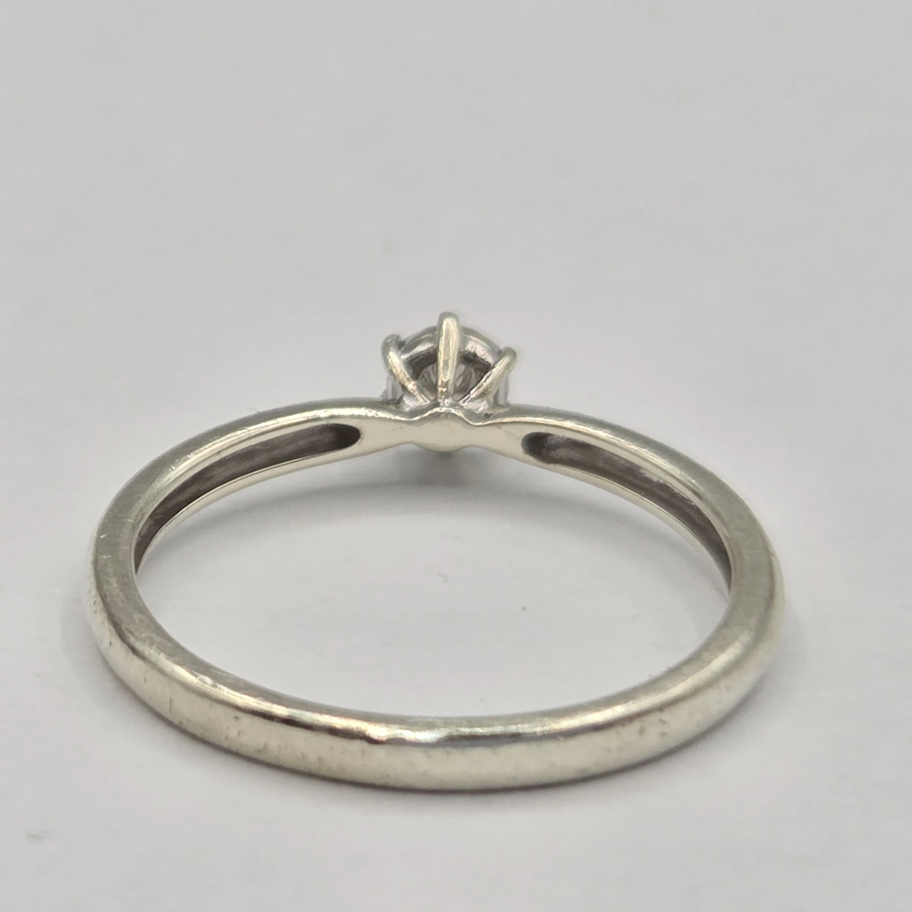 zloty-pierscionek-brylant-003ct-375-131g-r9-waga-245