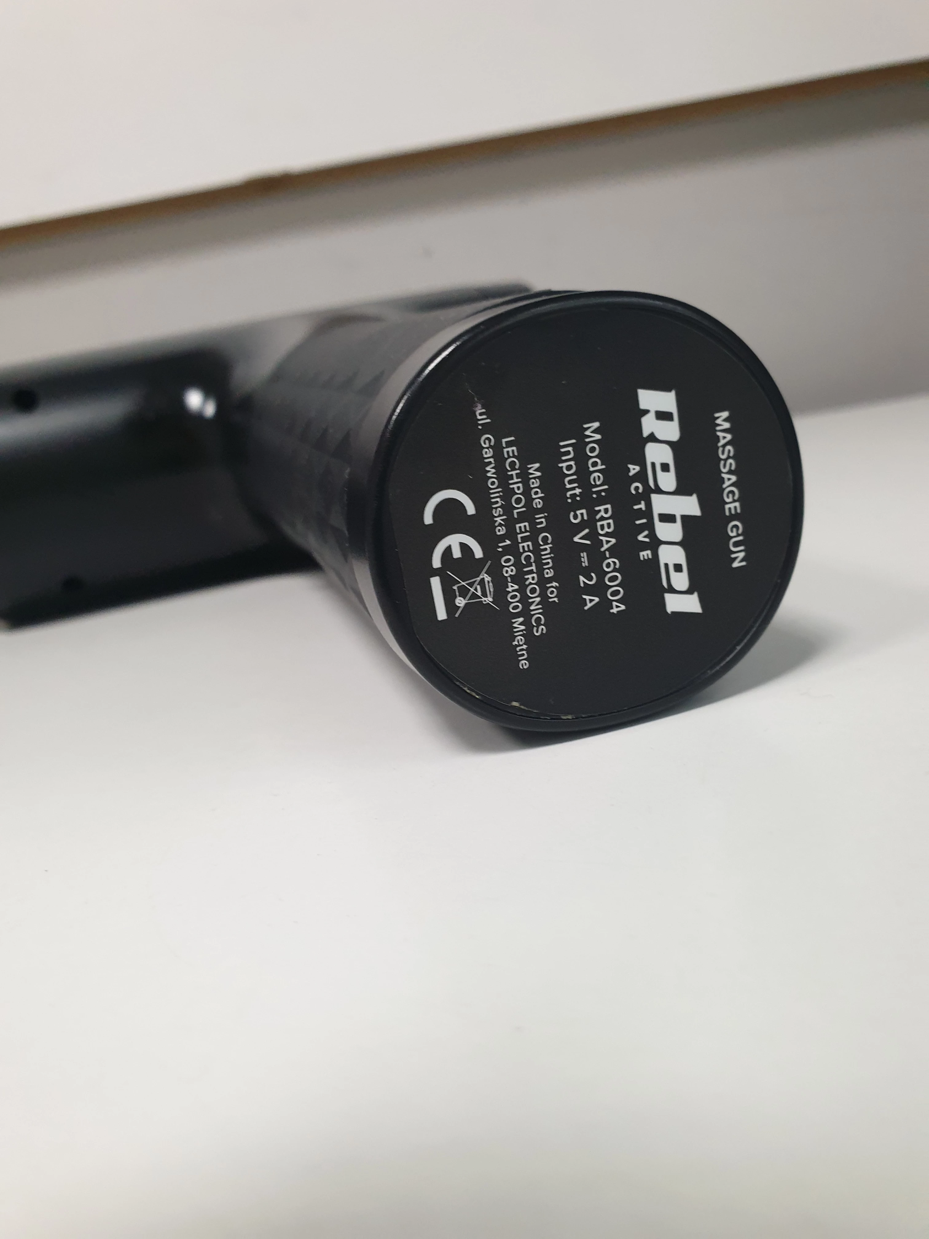 pistolet-do-masazu-ciala-rebel-rba-6004-8-koncowek-rodzaj-18748-709297