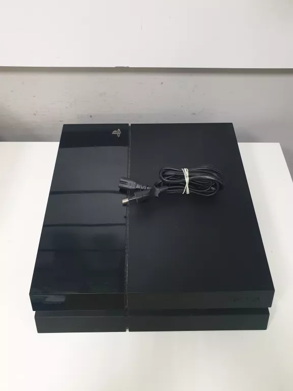konsola-ps4-500gb-bez-pada-z-zasilaczem-ean-gtin-886389134228