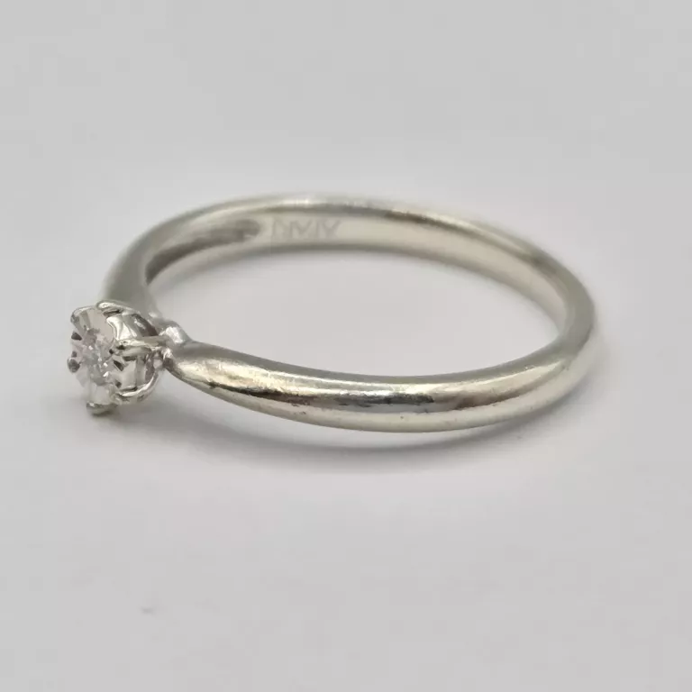 zloty-pierscionek-brylant-003ct-375-131g-r9-rozmiarsrednica-wew-mm-372-9