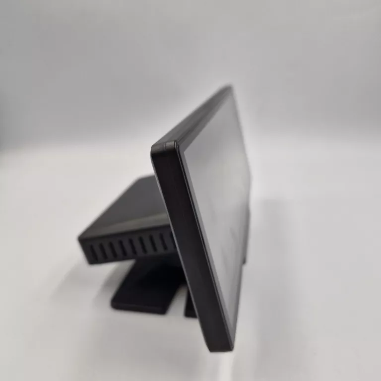 tablet-nexadio-cp300-bezprzewodowy-carplay-czarny-2x-kamera-model-cp300