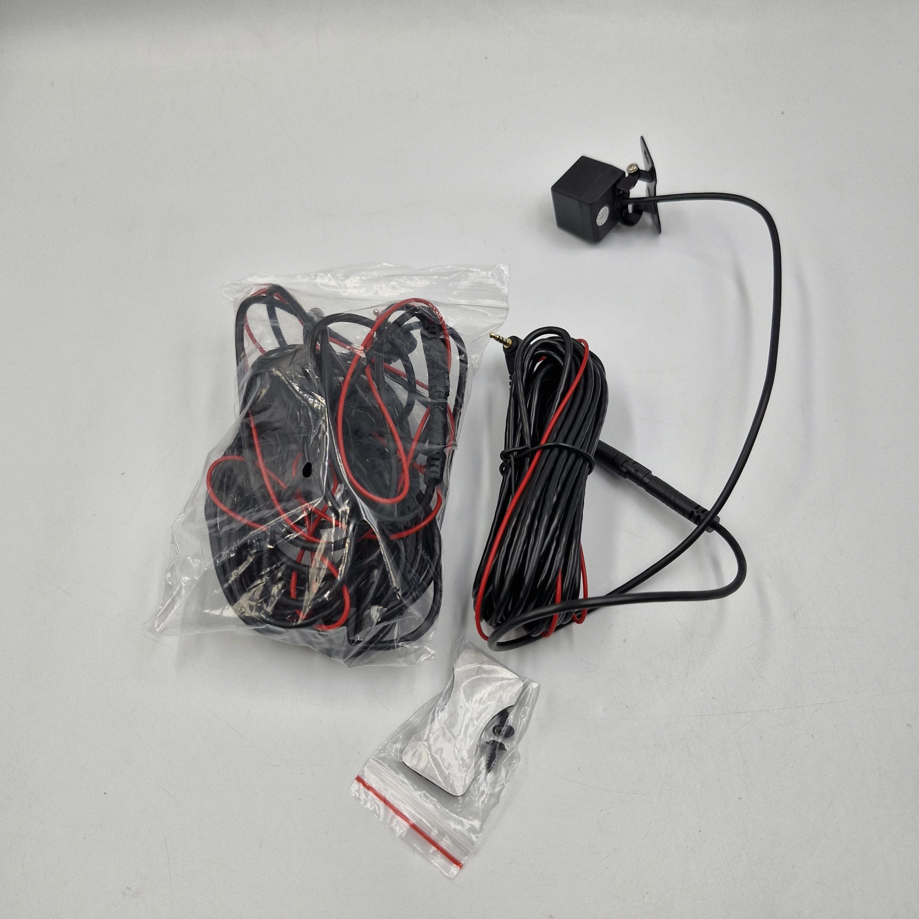 tablet-nexadio-cp300-bezprzewodowy-carplay-czarny-2x-kamera-waga-produktu-z-opakowaniem-jednostkowym-1000