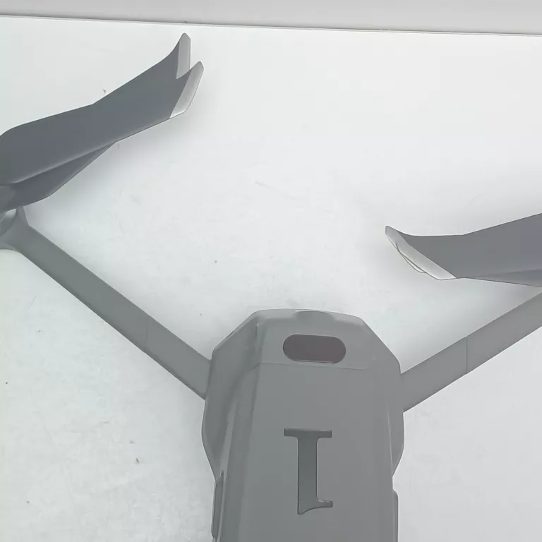 dron-dji-mavic-2-pro-3x-aku-marka-248811-1136865