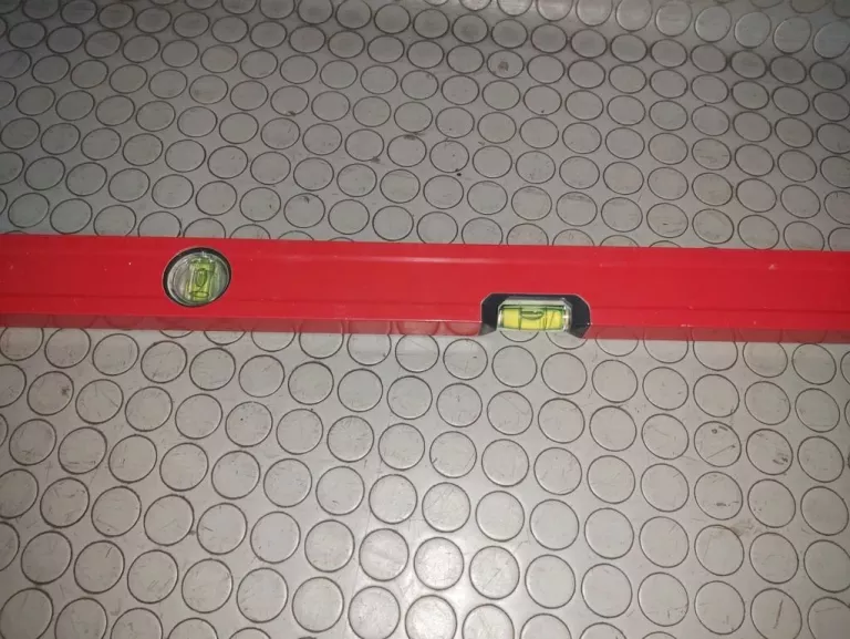 katownik-pro600-katownica-czerwona-pion-poziom-50x100-cm-waga-produktu-z-opakowaniem-jednostkowym-1000