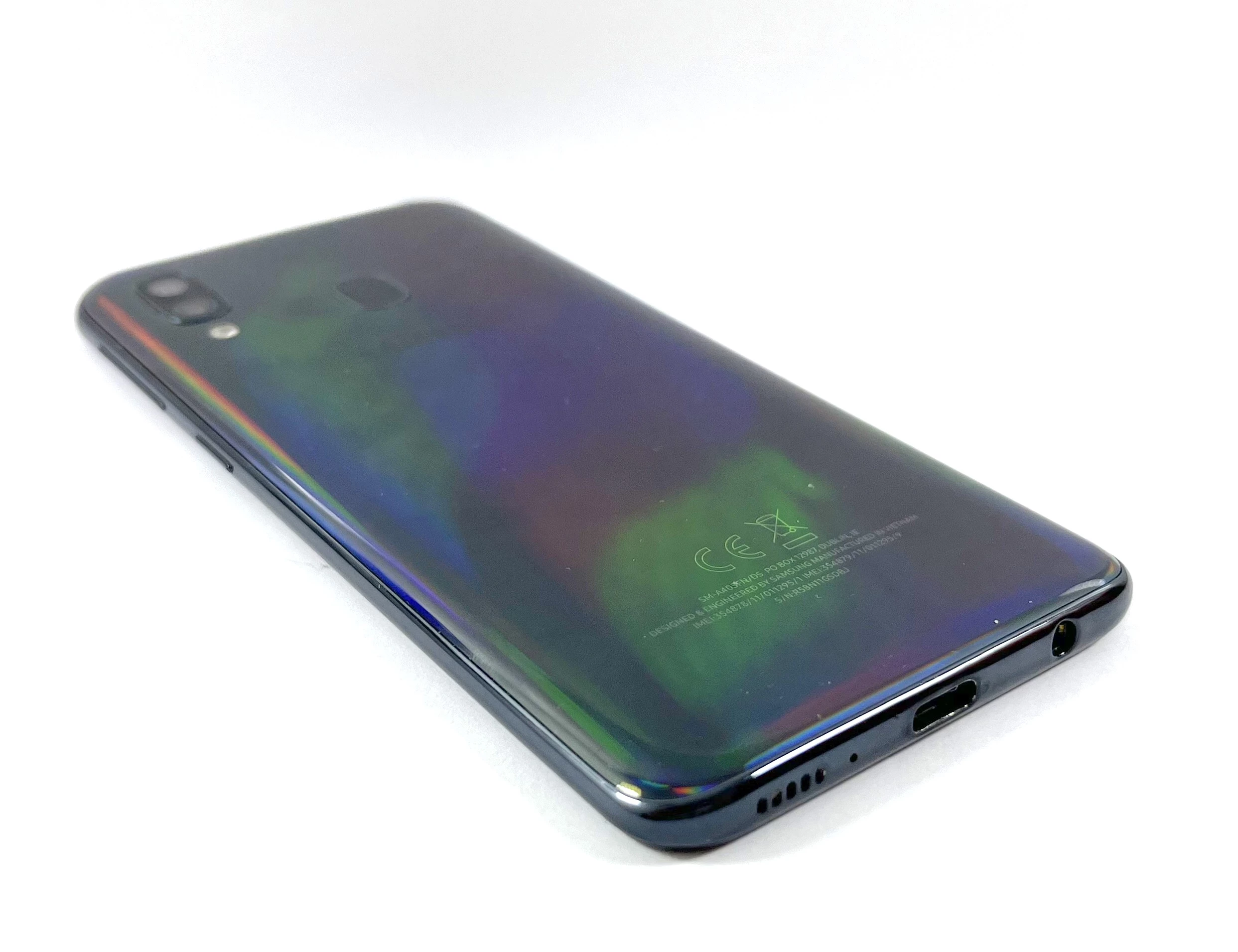 telefon-samsung-galaxy-a40-4gb64gb-opis-przekatna-ekranu-590