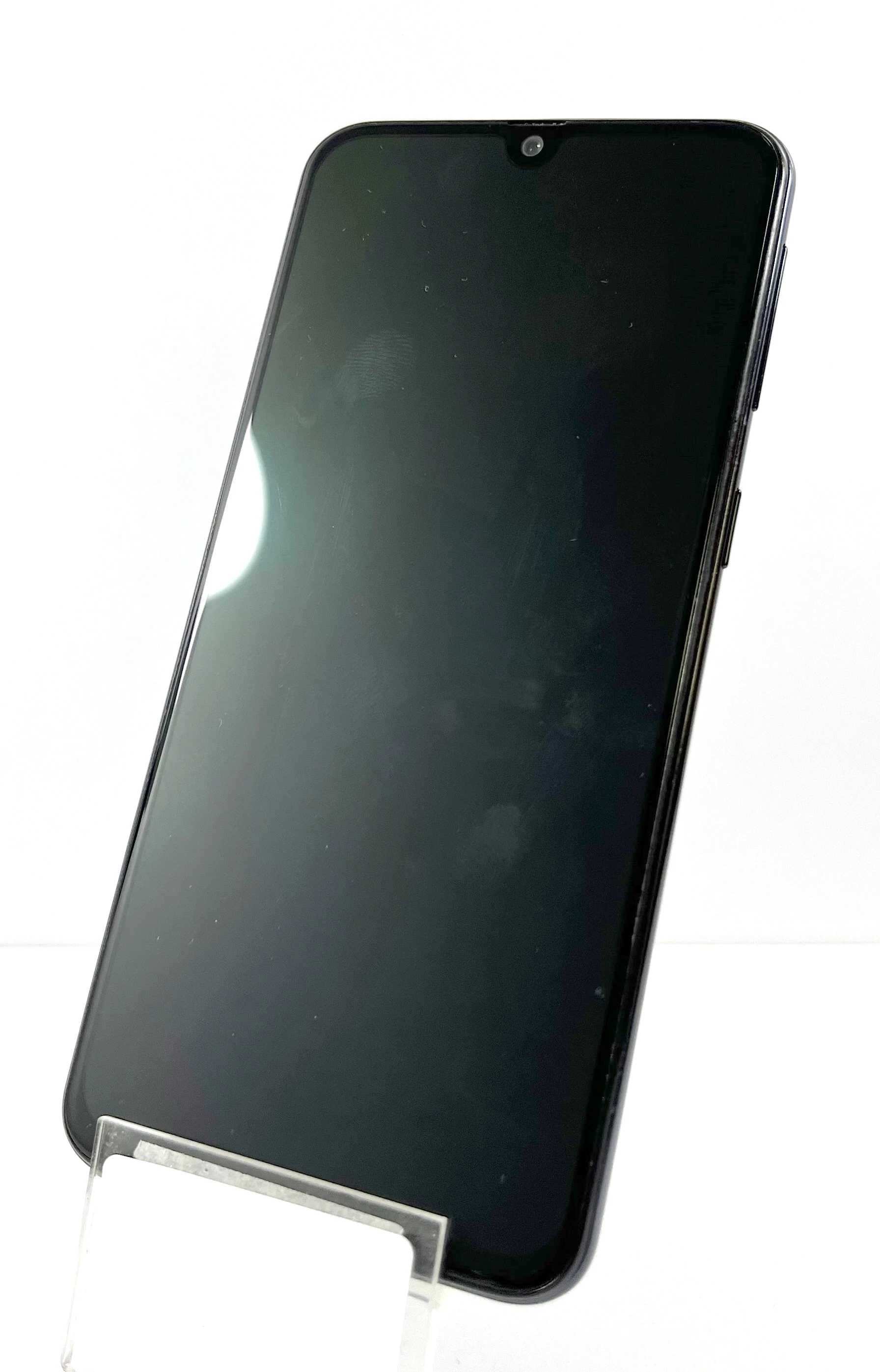 telefon-samsung-galaxy-a40-4gb64gb-opis-stan-11323-2