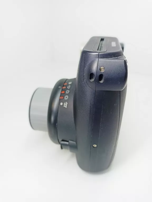 aparat-natychmiastowy-fujifilm-instax-mini-8-model-instax-mini-8