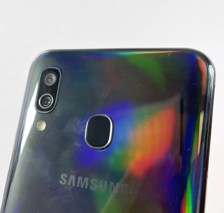 telefon-samsung-galaxy-a40-4gb64gb-opis-typ-202685-212929