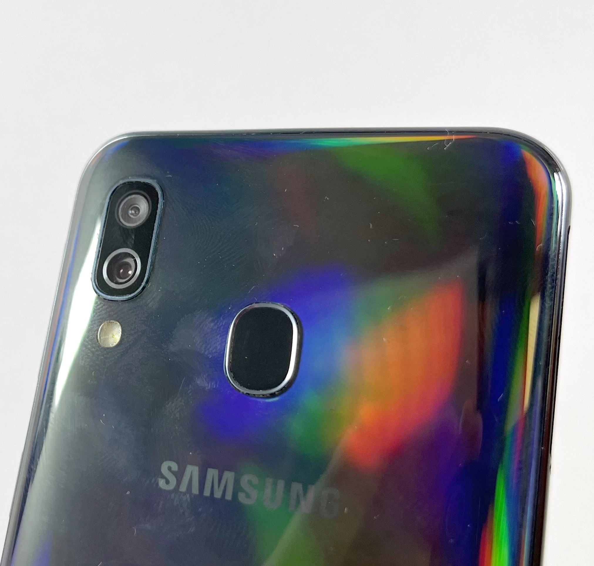 telefon-samsung-galaxy-a40-4gb64gb-opis-typ-202685-212929