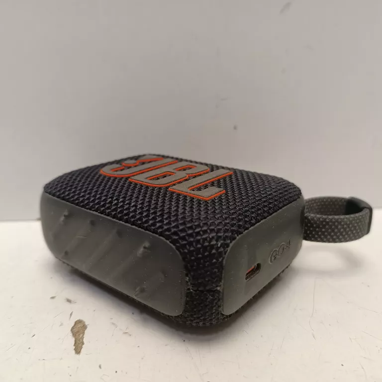 glosnik-jbl-go-4-funkcje-221089-4