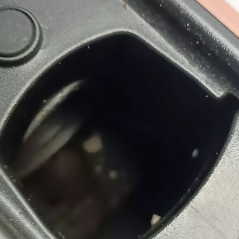 ekspres-kapsulkowy-tchibo-cafissimo-easy-rozowy-model-cafissimo-easy