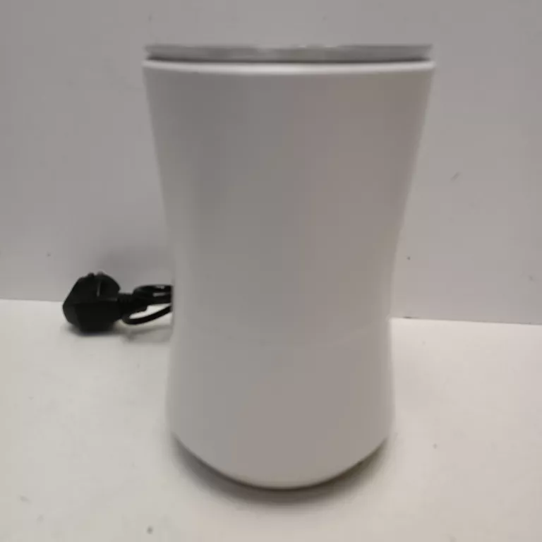 tchibo-spieniacz-elektryczny-do-mleka-500w-cichy-250ml-auto-stop-stan-11323-2