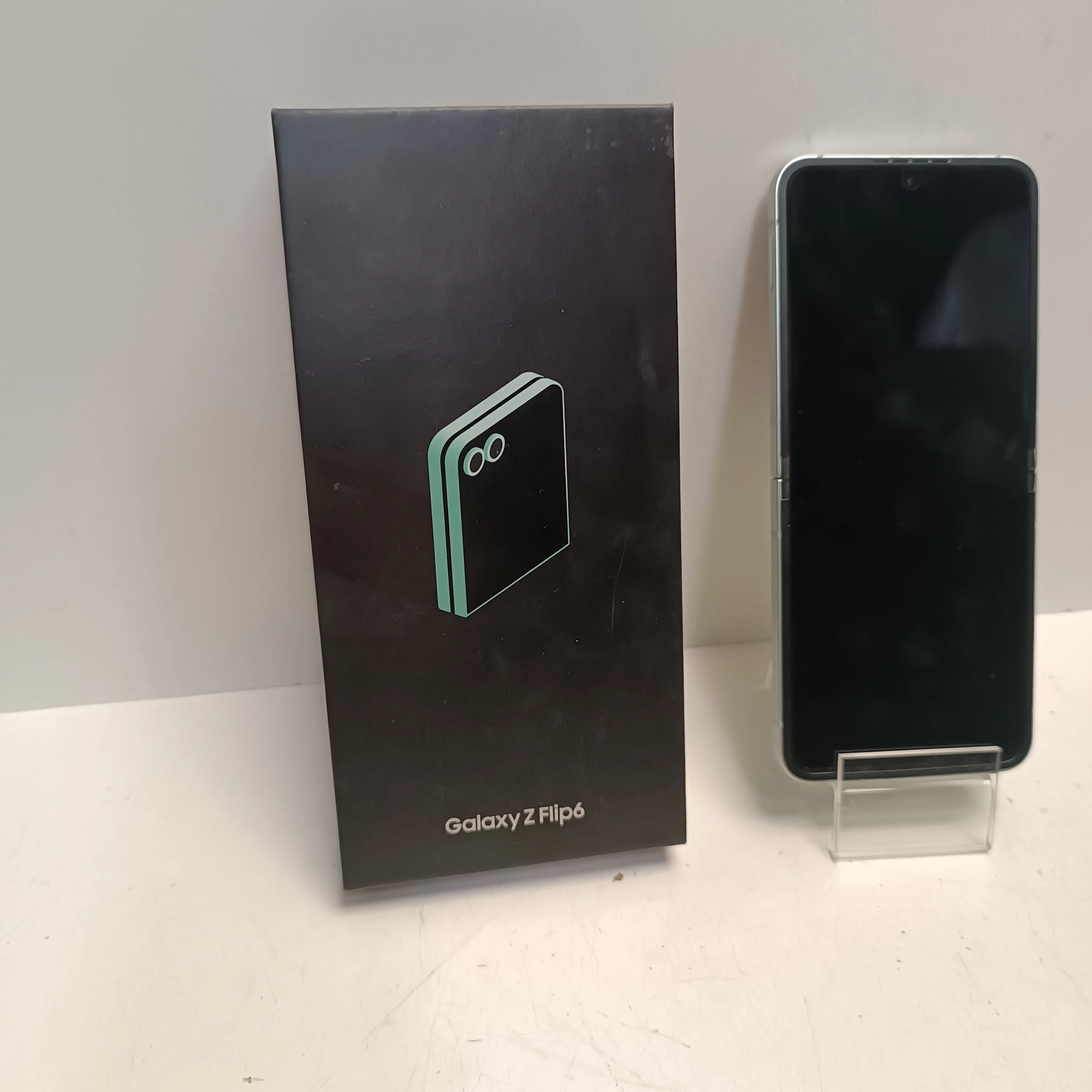 telefon-samsung-galaxy-z-flip-6-12512-gb-osiedle-teatralne-3u15-krakow