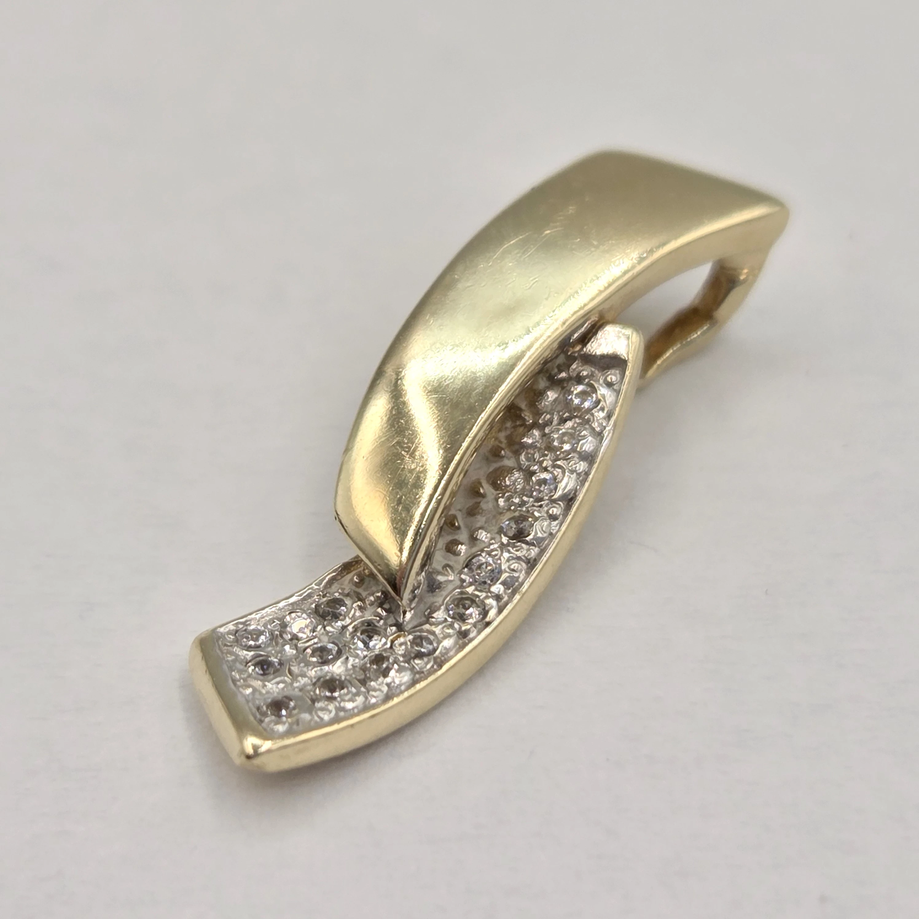 zlota-zawieszka-cyrkonie-333-120g-3-maja-48-poznan-ska-x