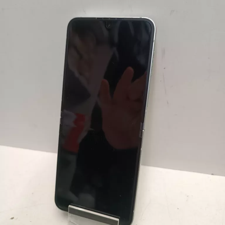 telefon-samsung-galaxy-z-flip-6-12512-gb-stan-11323-2