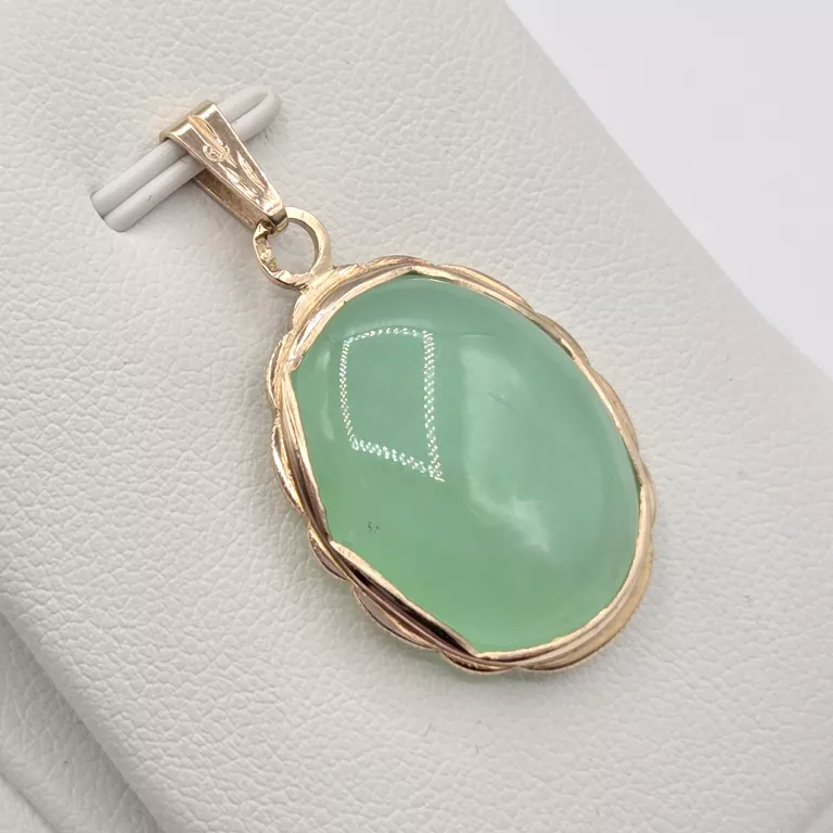 zlota-zawieszka-awenturyn-585-544-stan-11323-2