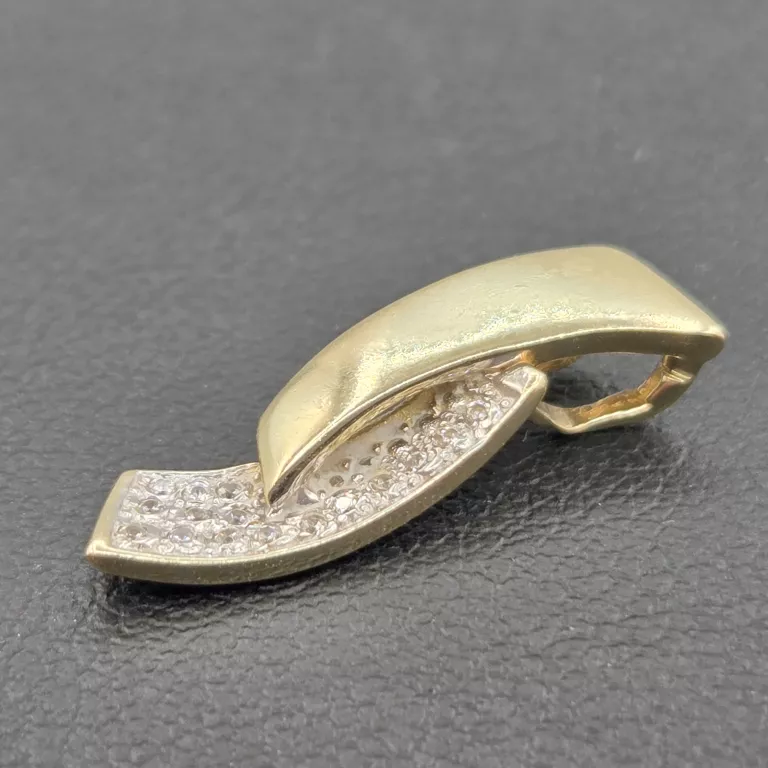 zlota-zawieszka-cyrkonie-333-120g-kolor-249512-1647429