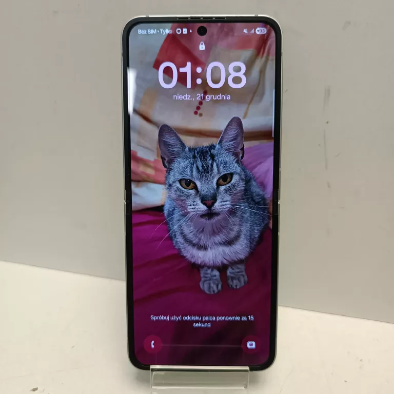 telefon-samsung-galaxy-z-flip-6-12512-gb-transmisja-danych-217-2048