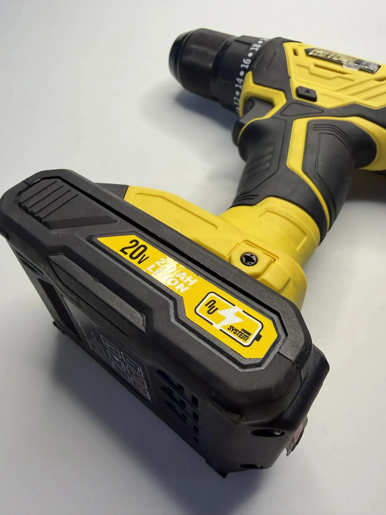 wkretarka-nutool-n20cdm-rodzaj-silnika-204657-221321