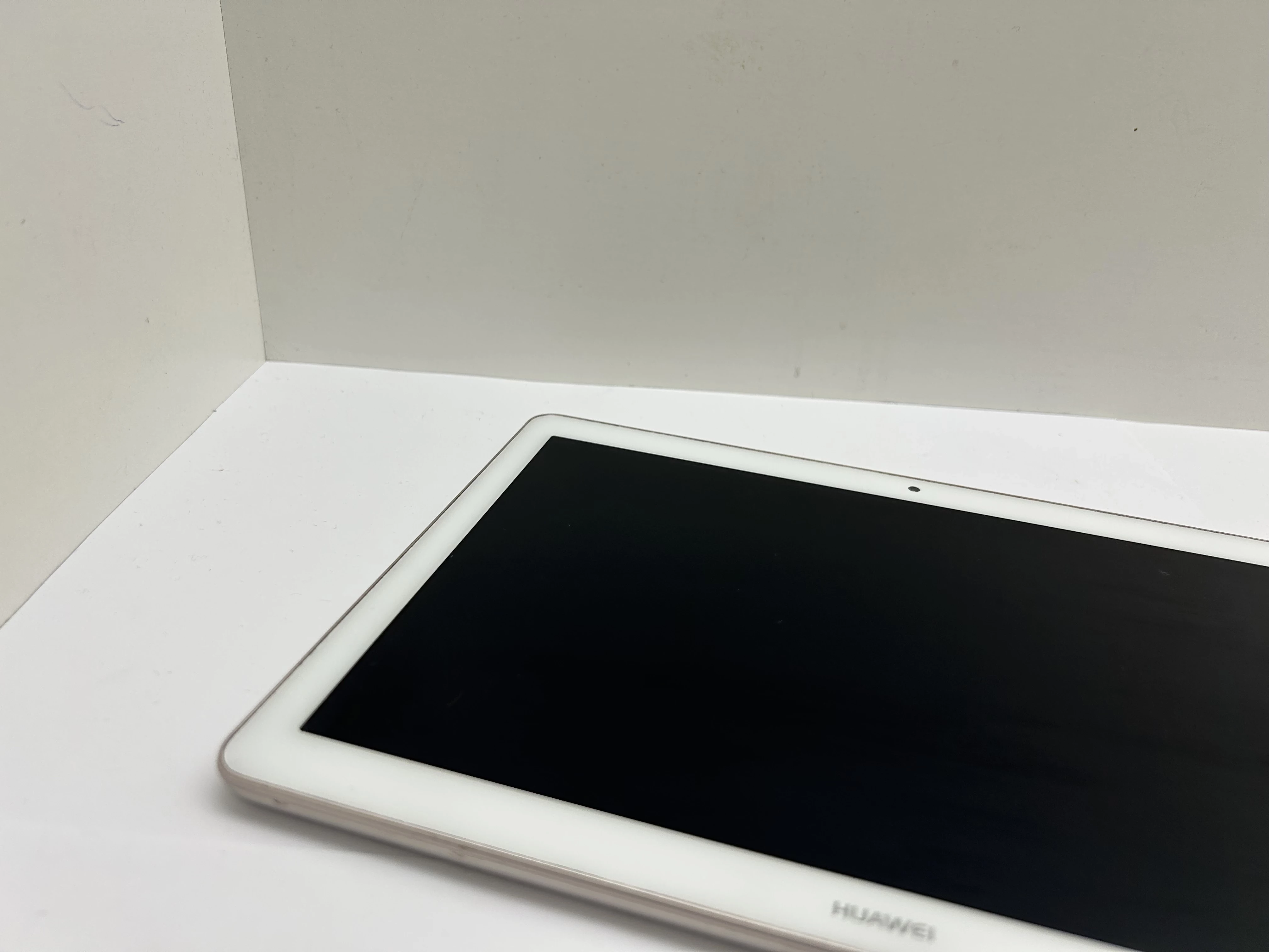 tablet-huawei-media-pad-t3-10-stan-11323-2