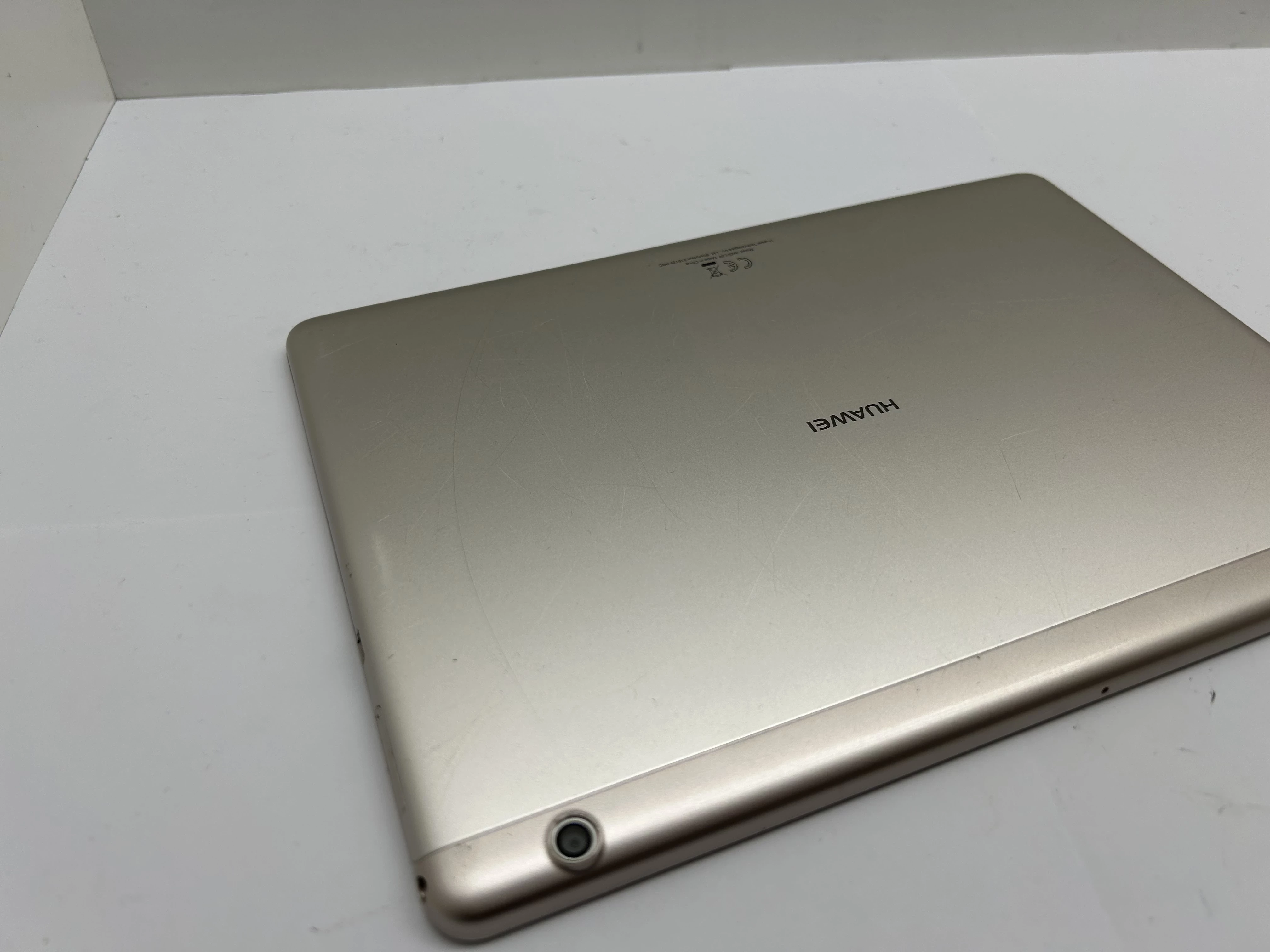 tablet-huawei-media-pad-t3-10-wbudowana-pamiec-202869-214201