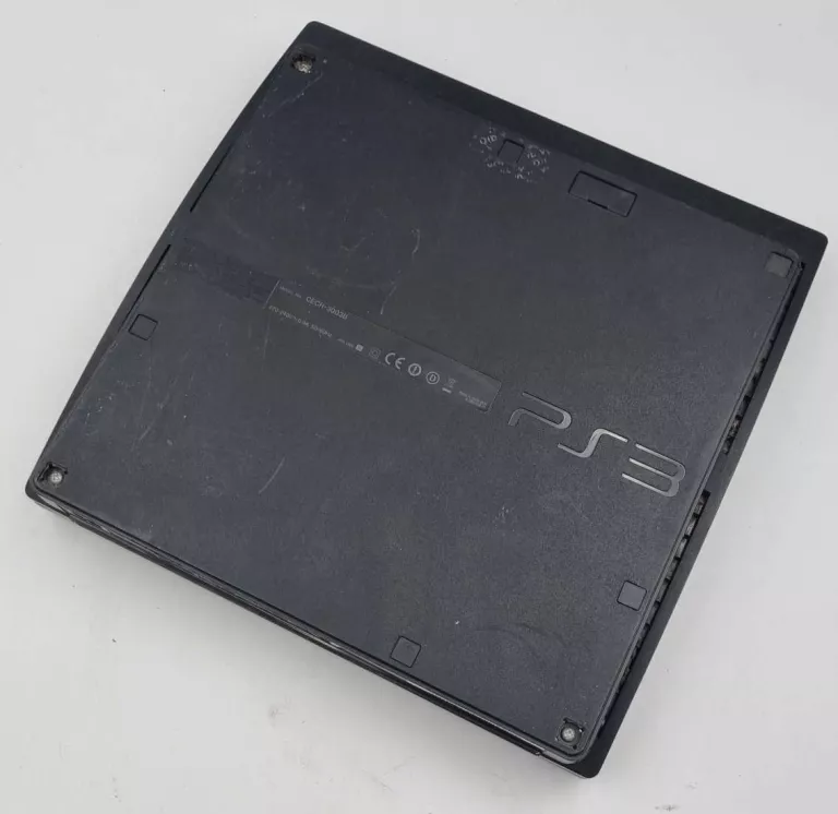 konsola-ps3-slim-cech-3003b-320gb-gry-2x-pad-okablowanie-dysk-wbudowana-pamiec-5179-53