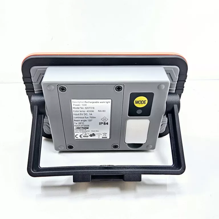 reflektor-roboczy-led-werckmann-700-lm-10w-398524-kod-producenta-11111