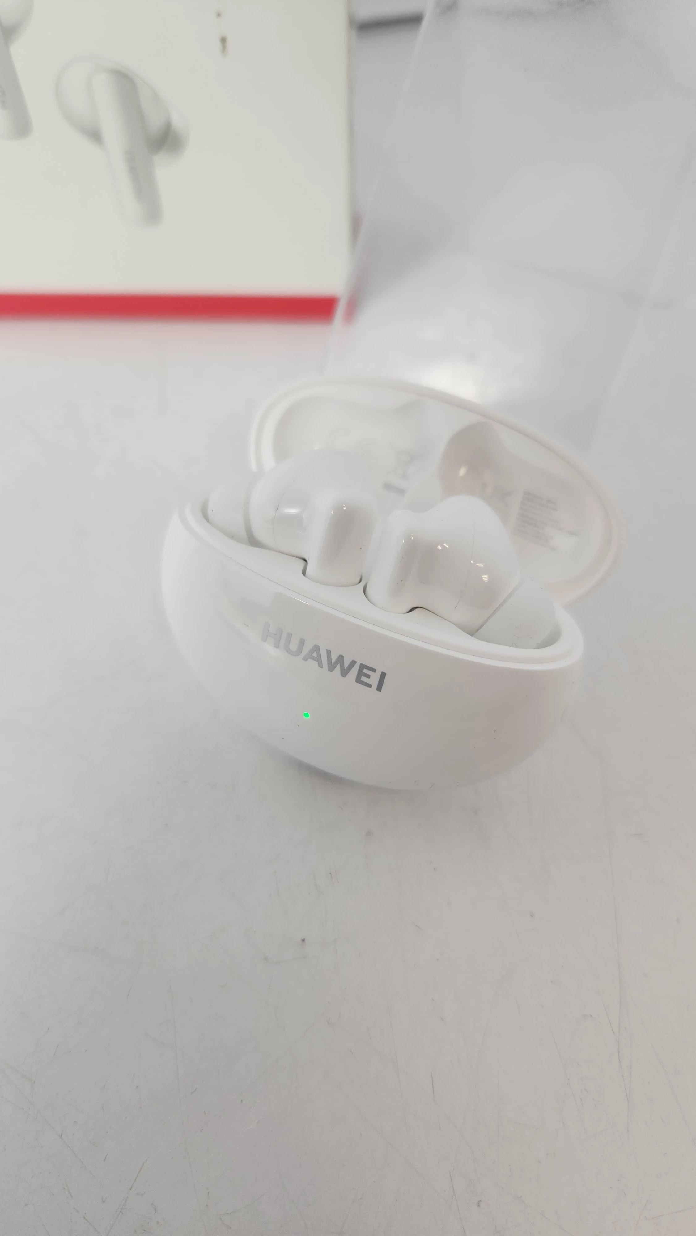 sluchawki-huawei-freebuds-5i-kolor-dominujacy-129357-2