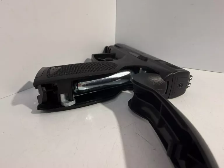 pistolet-umarex-tdp-45-45-mm-wiatrowka-kulki-model-xbg