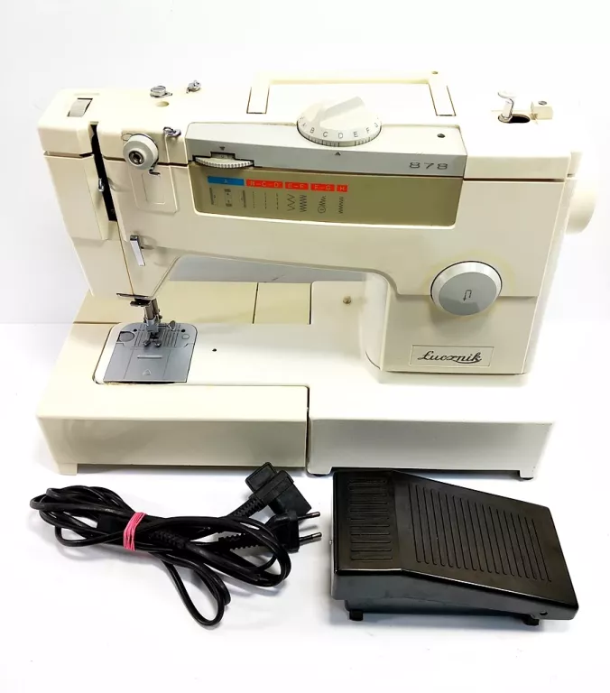 maszyna-do-szycia-lucznik-878-stopa-i-pokrowiec-polska-319-szczytno