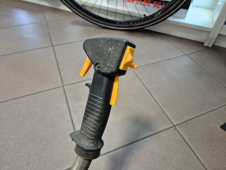 podkaszarka-kosa-spalinowa-nac-bc580v-2-54-cm3-22kw-zasilanie-209202-1769278