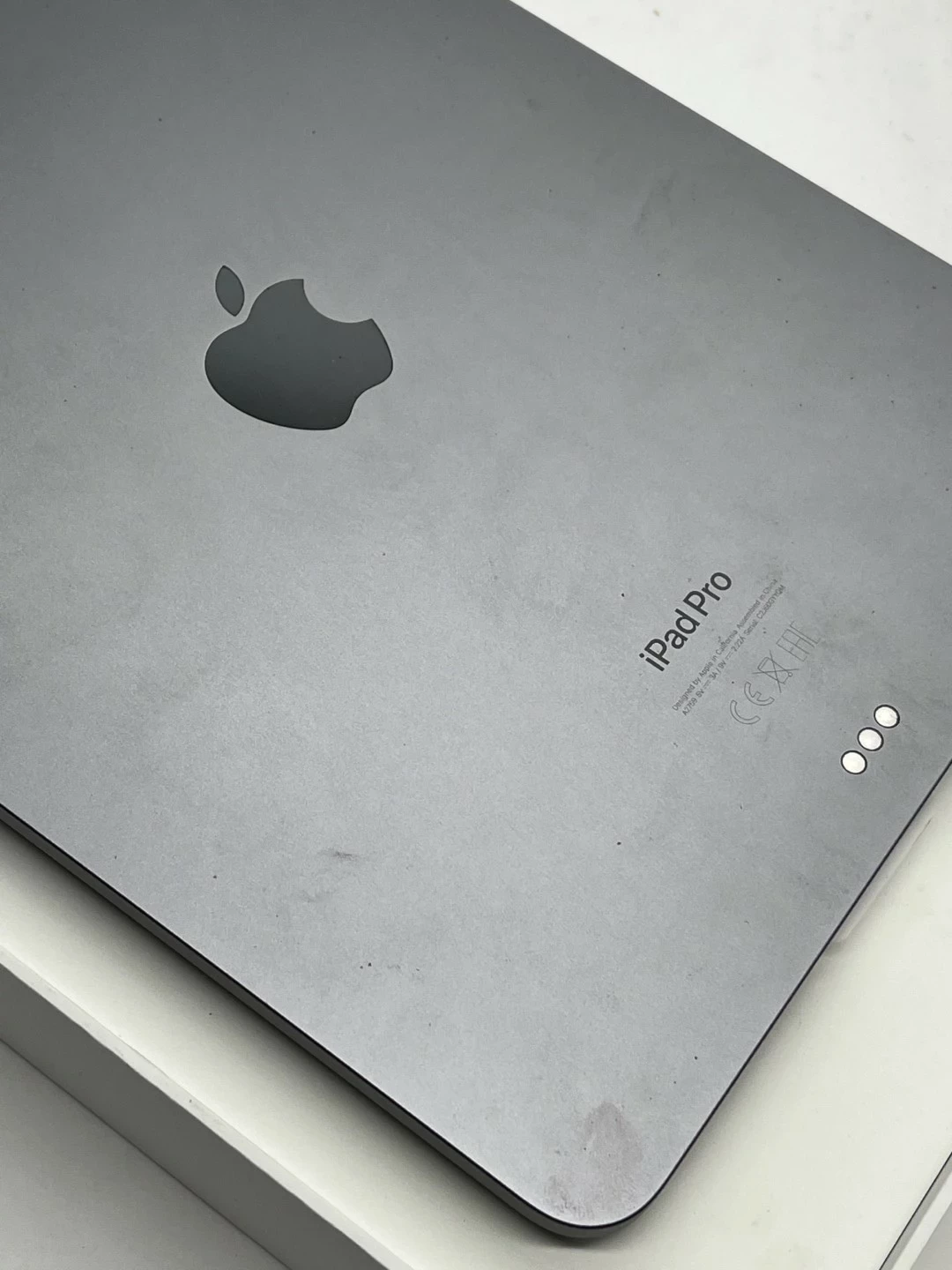 tablet-apple-ipad-pro-11-cali-4generacji-256gb-pudelko-ean-gtin-194253264767