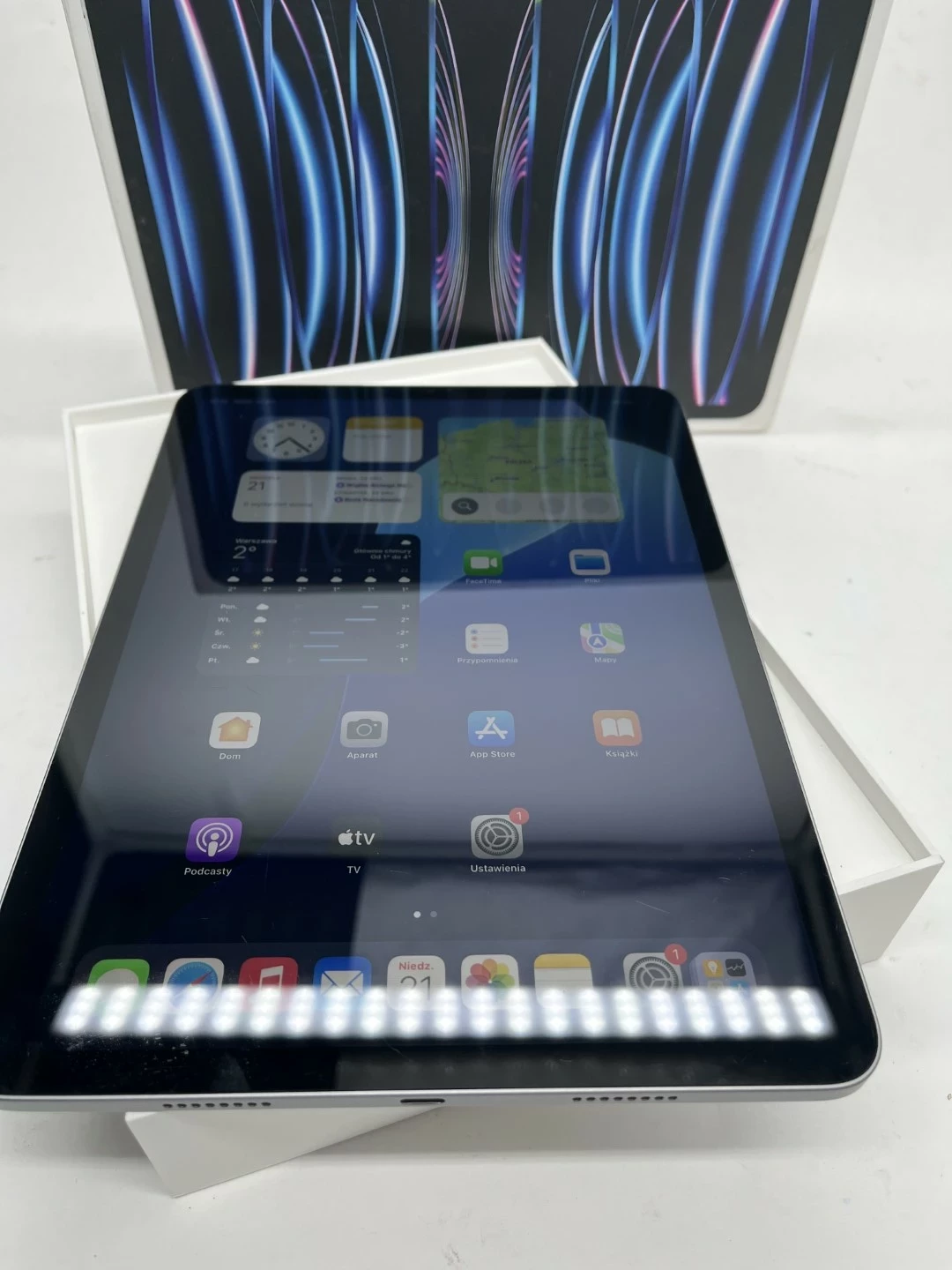 tablet-apple-ipad-pro-11-cali-4generacji-256gb-pudelko-glowna-9-walbrzych-sj