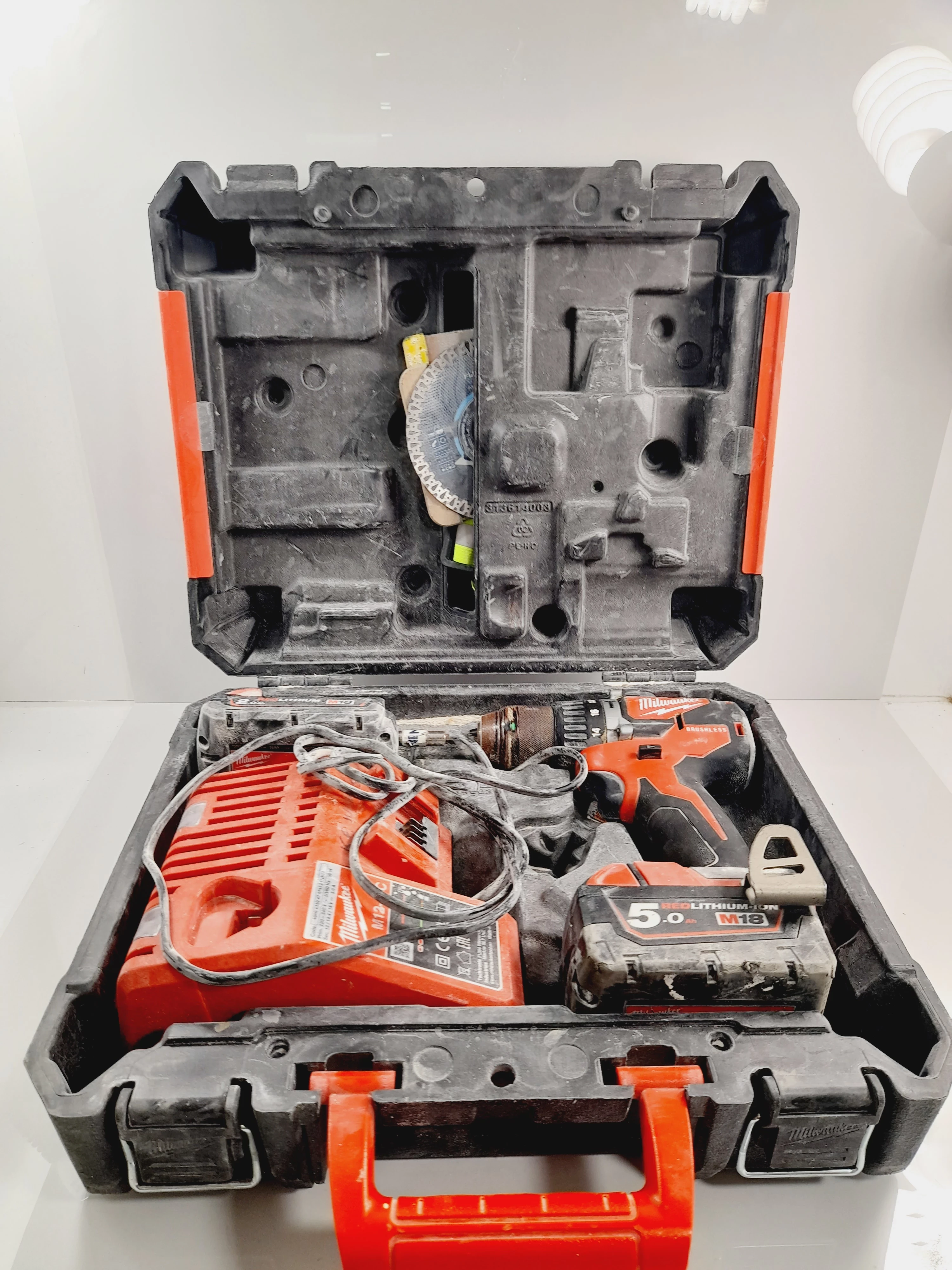 wkretarka-zestaw-milwaukee-c18dd-skrzynka-napiecie-v-128551-6