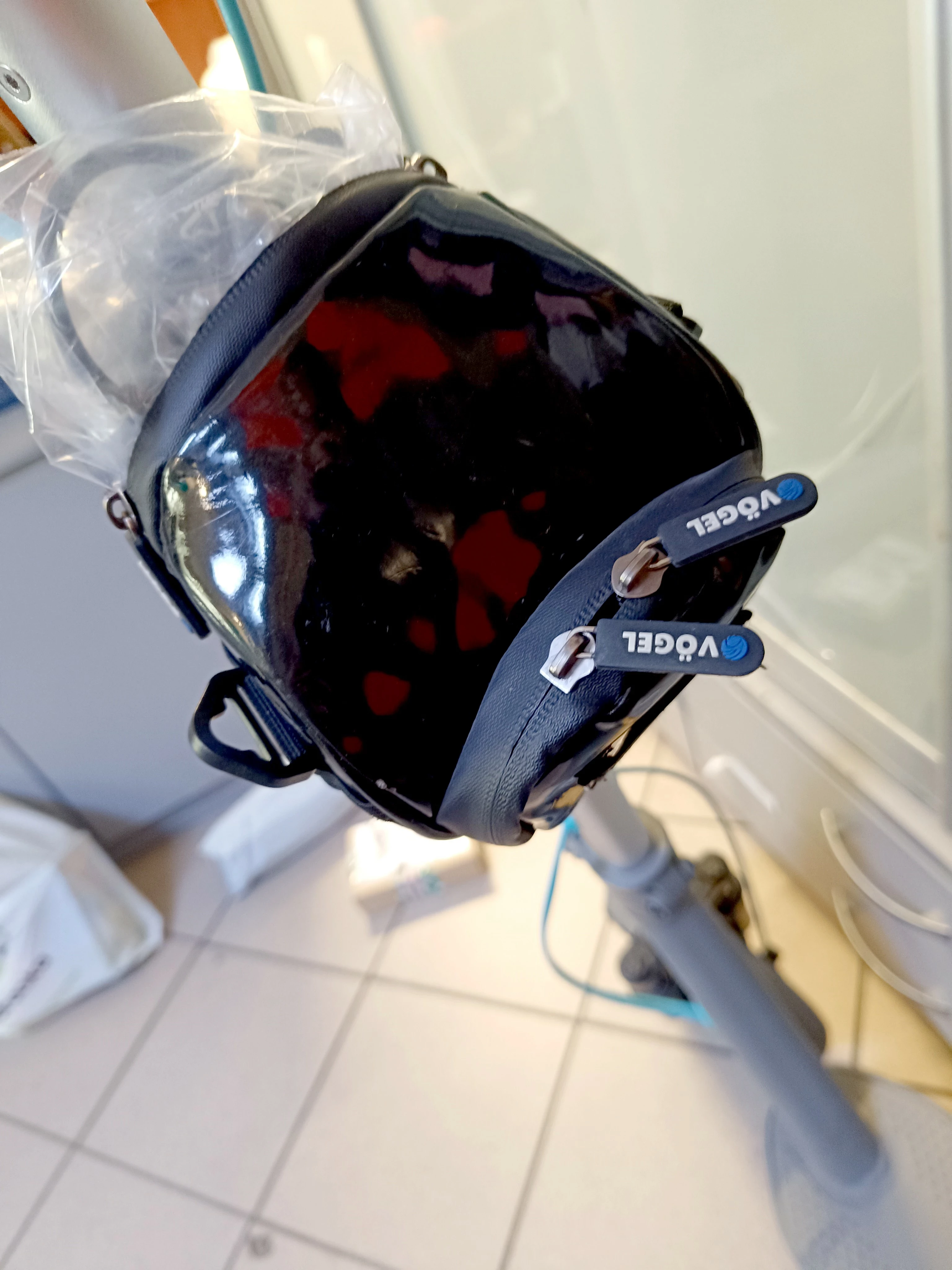 hulajnoga-elektryczna-motus-10-plus-2023-model-akc085-1