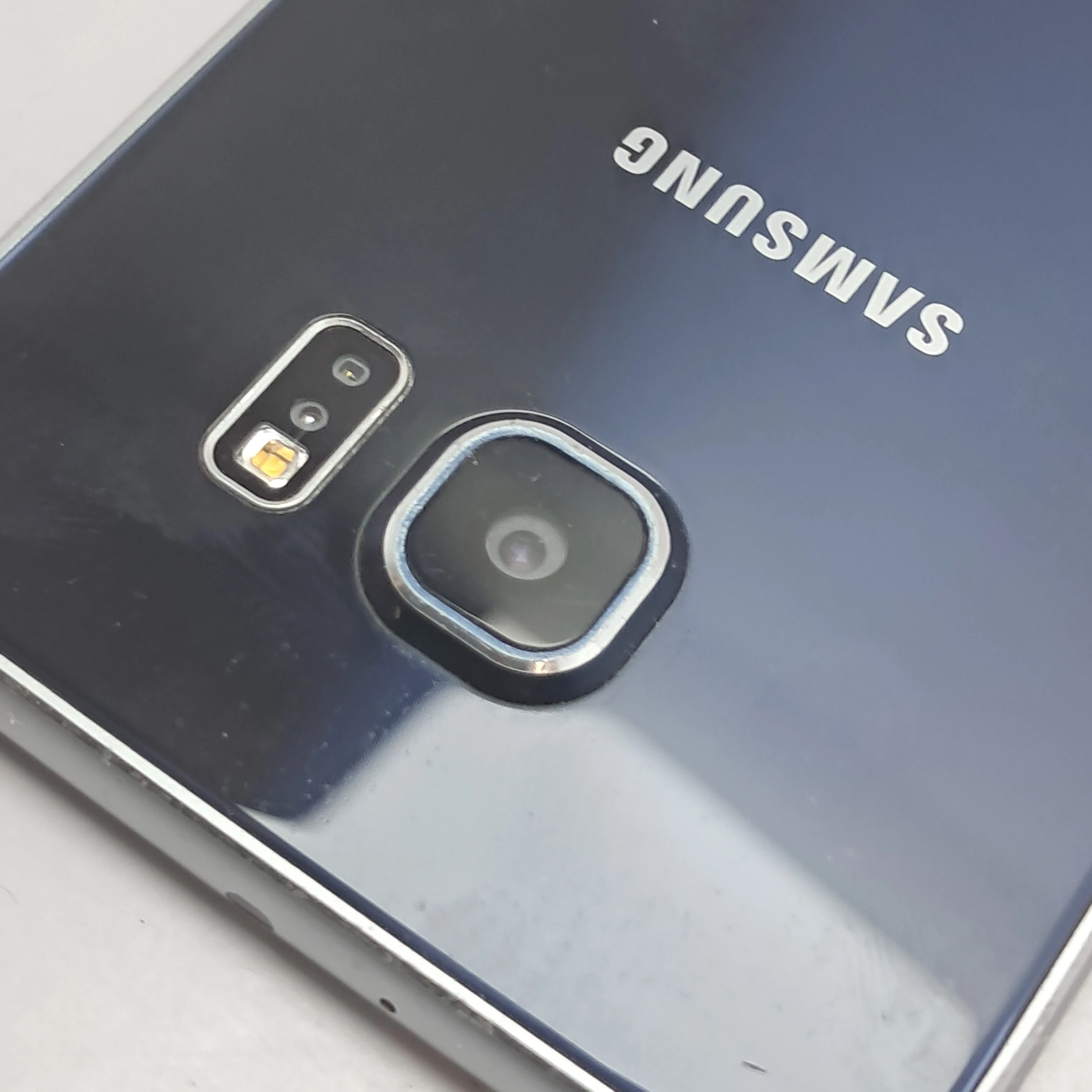 telefon-samsung-galaxy-s6-332gb-przekatna-ekranu-510
