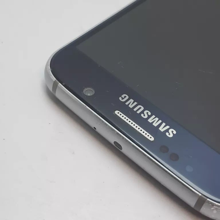 telefon-samsung-galaxy-s6-332gb-kod-producenta-sm-g920fzkaxeo