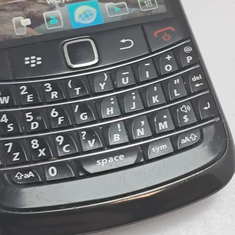 telefon-blackberry-9780-ean-gtin-843163065635