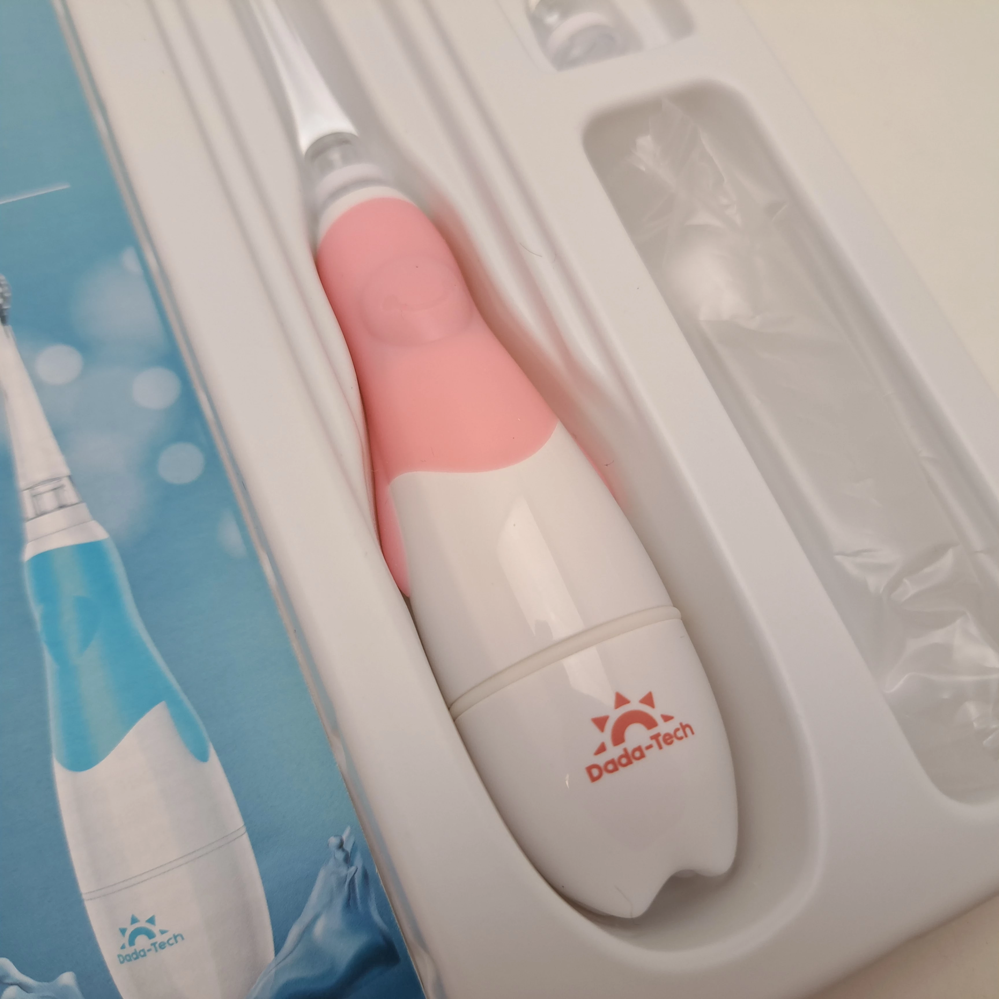 szczoteczka-elektryczna-dla-dzieci-dadatech-pingwin-stan-11323-2