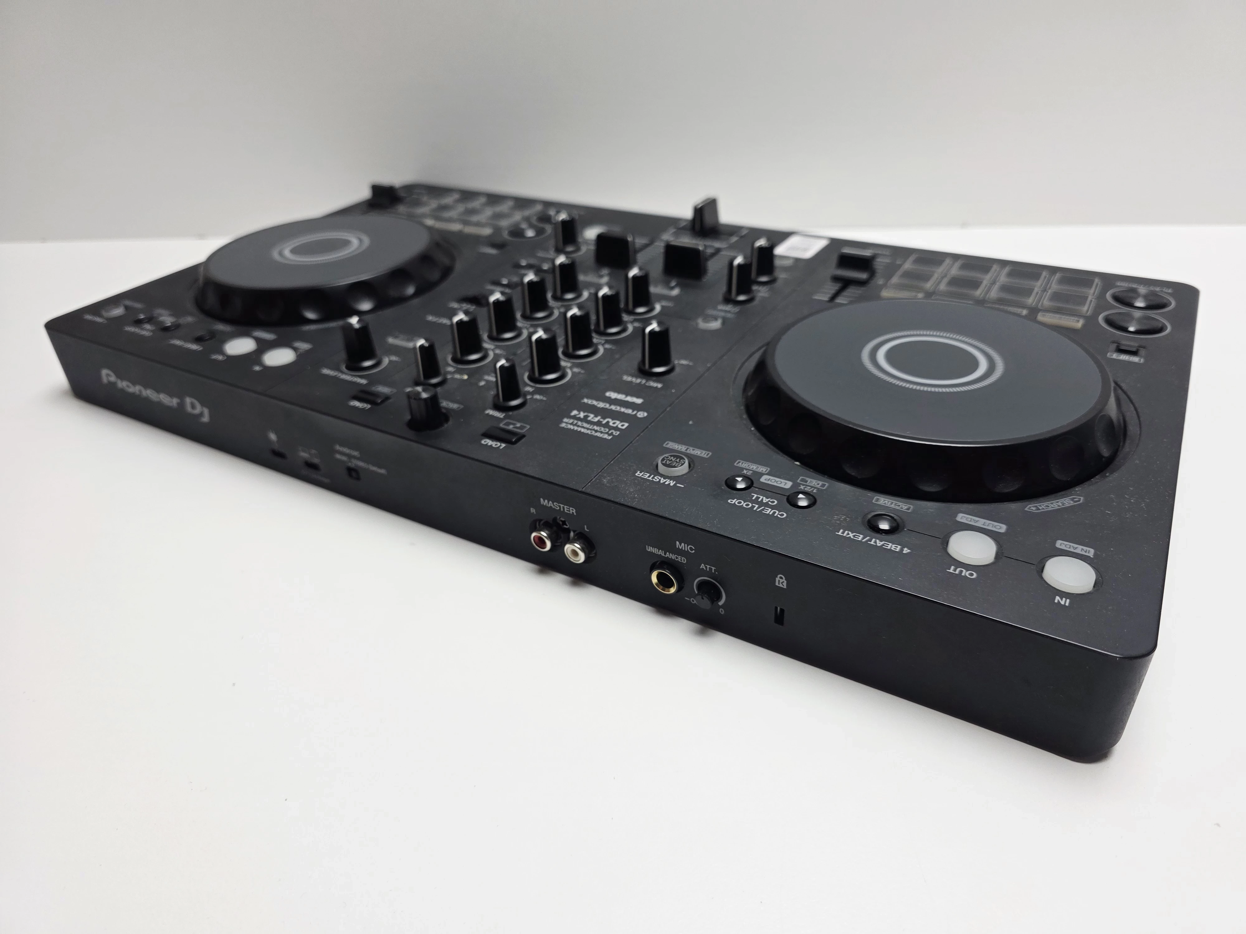 pioneer-ddj-flx4-2-kanalowy-kontroler-dj-ski-model-ddj-flx4